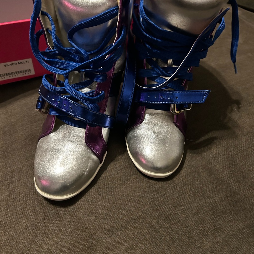 Shoe Dazzle Silver and Blue Sneakers